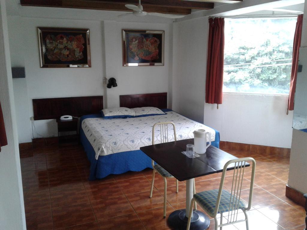 גואטמלה Hotel Posada Proceres חדר תמונה